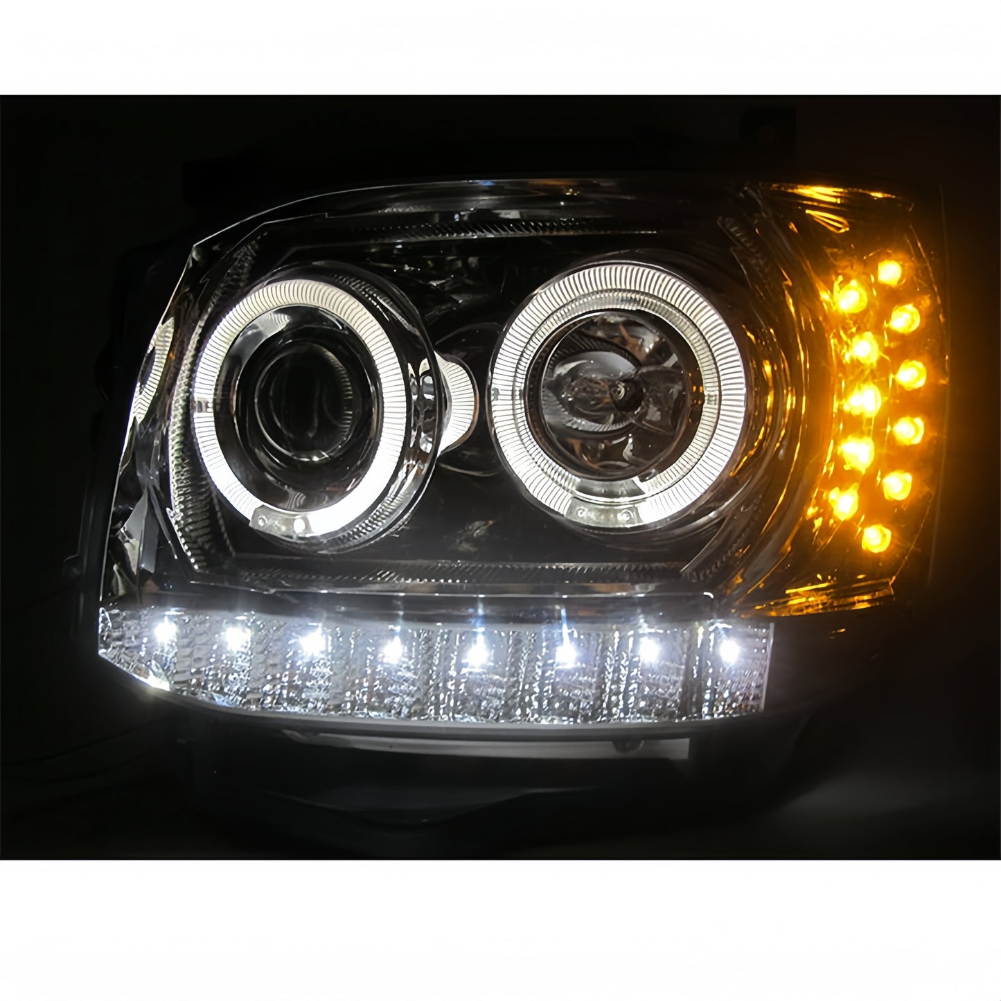 High Quality Modified LED Headlights for Toyota Hiace 200 Series 2010-2013