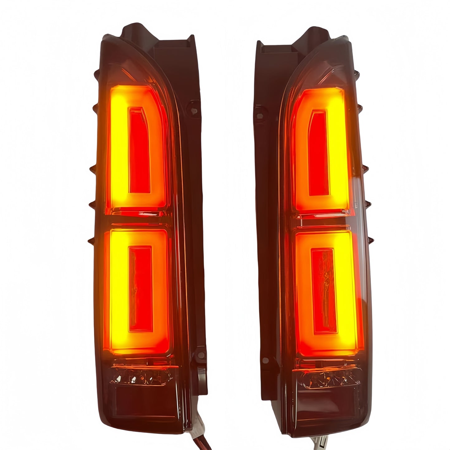 New Design LED Tail Lights for Toyota Hiace 2005–2019